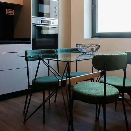 Apartment Tulip Apartments Apartamentos Com 2 Quartos Perto Do Mercado Com Ac