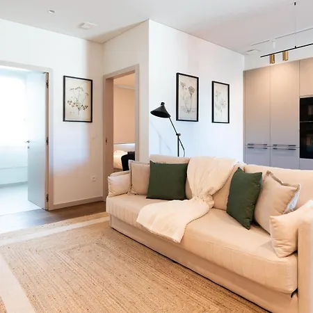 Tulip Apartments Apartamentos Com 2 Quartos Perto Do Mercado Com Ac Apartment *