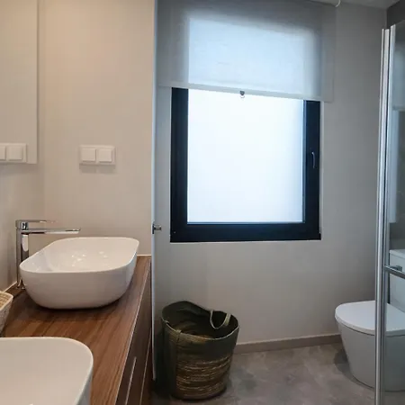 Tulip Apartments Apartamentos Com 2 Quartos Perto Do Mercado Com Ac