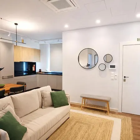 Tulip Apartments Apartamentos Com 2 Quartos Perto Do Mercado Com Ac Funchal (Madeira)